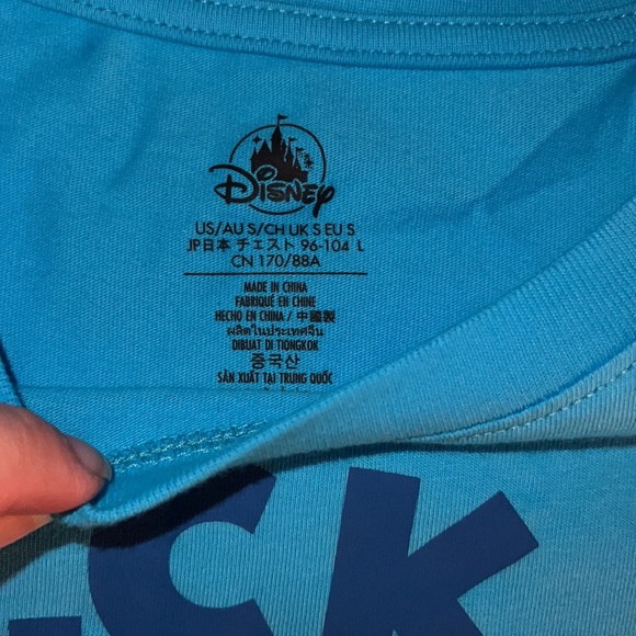 (S) UNISEX Disney Mickey and Friends TShirt - Picture 5 of 10